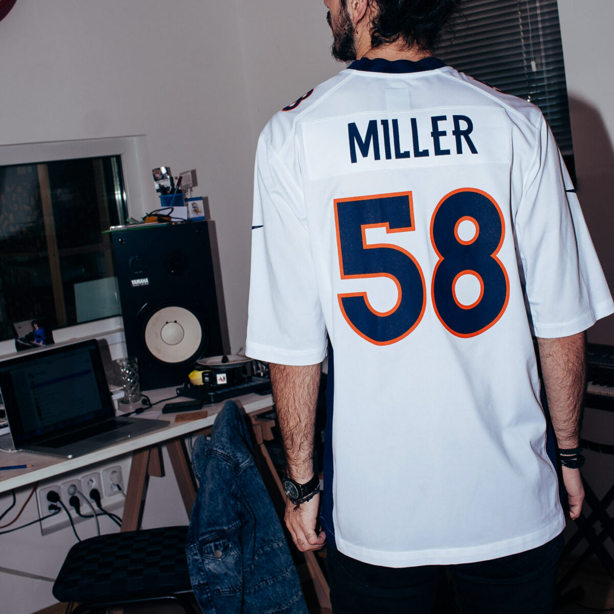 Nike NFL Denver Broncos 58 Von Miller Jersey vorrätig