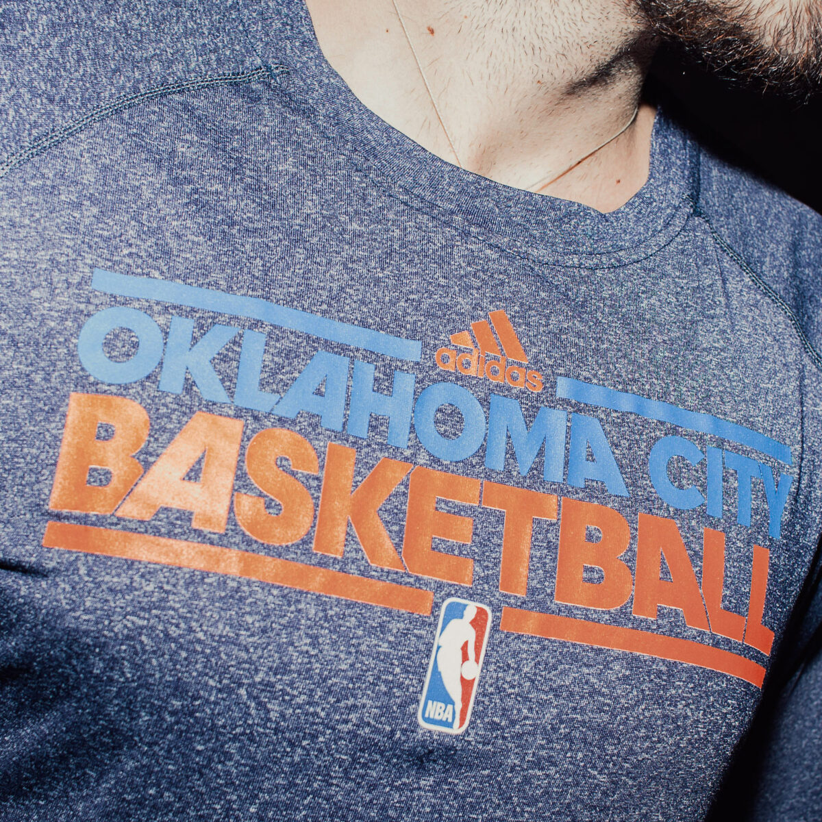 Adidas NBA Thunder T-Shirt kaufen